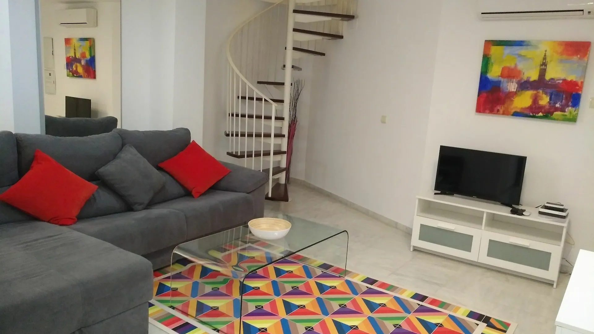 Duplex De 2 Dormitorios San Vicente Sevilla Daire