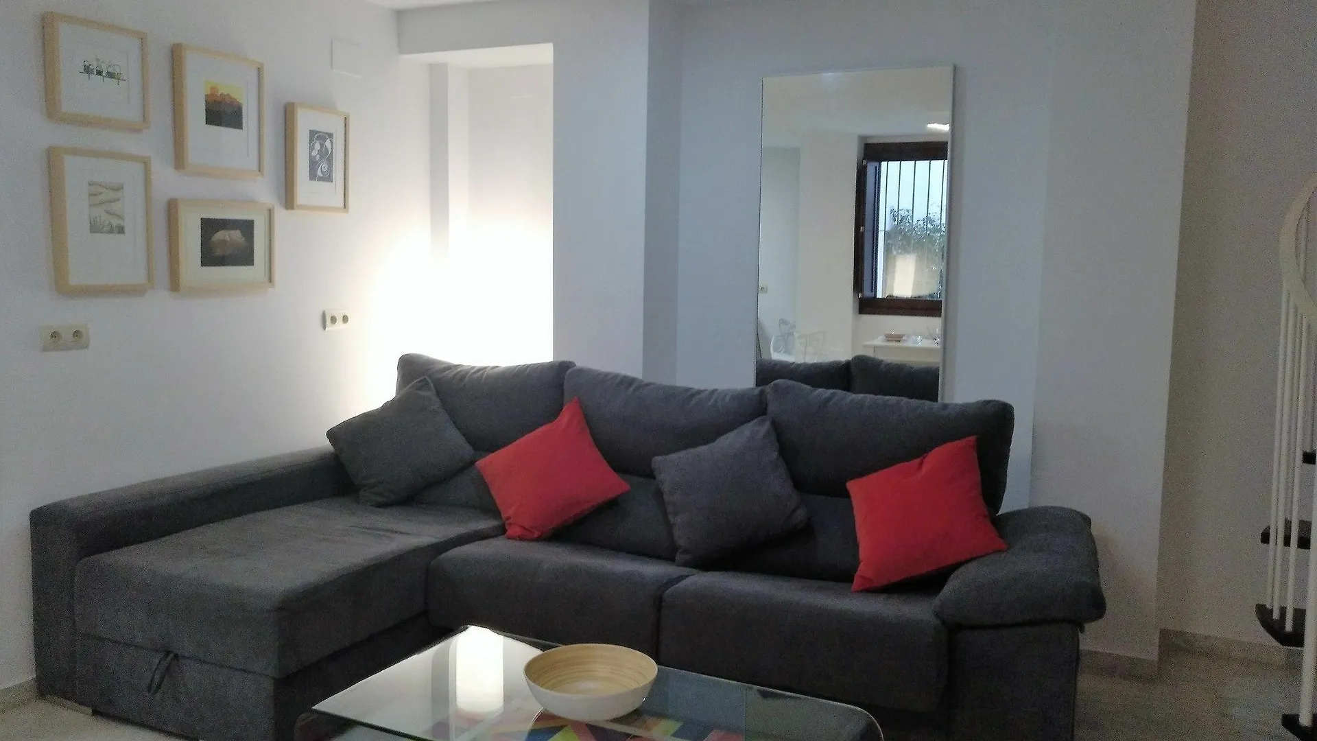 Duplex De 2 Dormitorios San Vicente Sevilla 0*,  İspanya